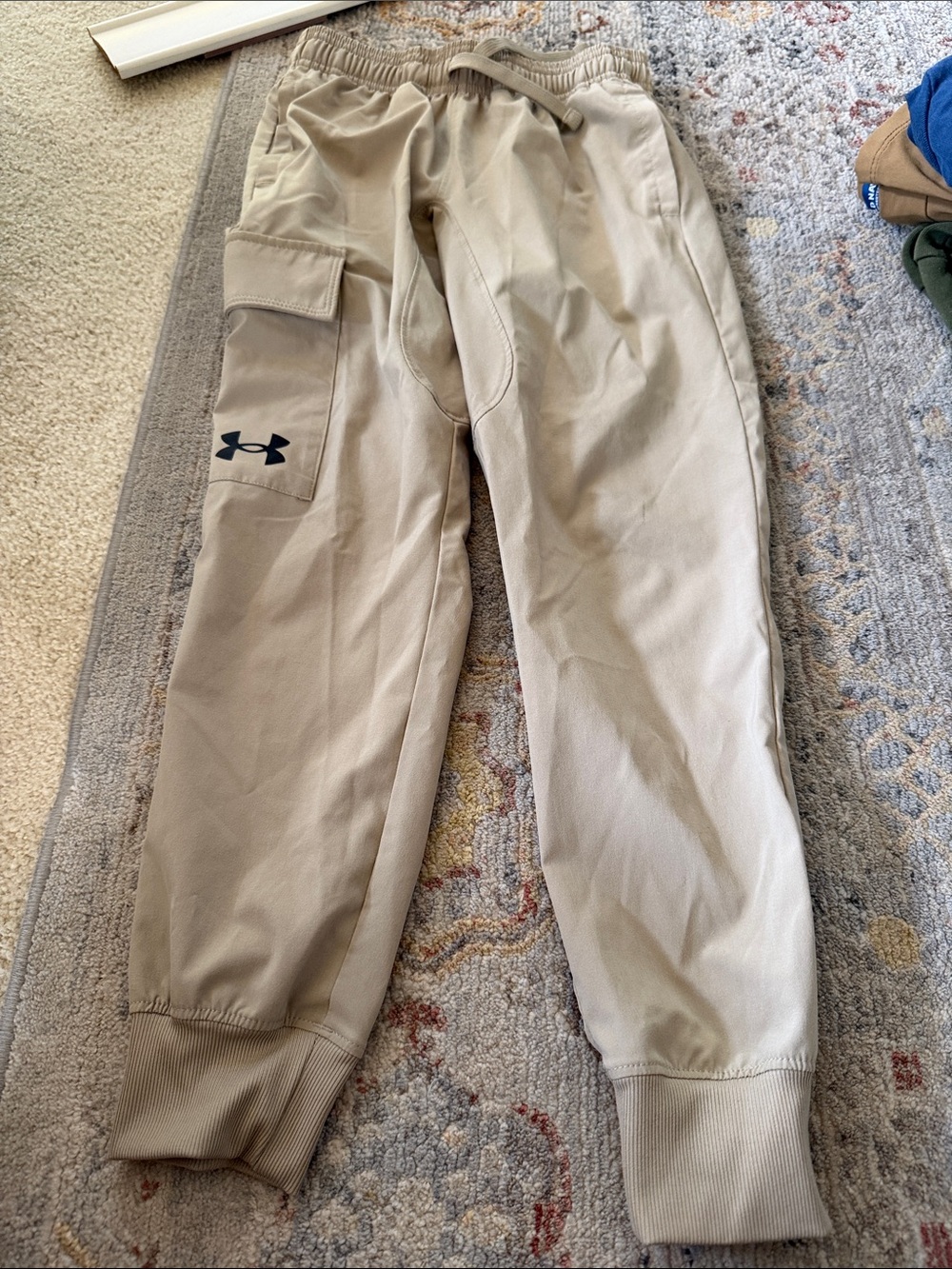 Under Armour Men's Beige/Tan Cargo Jogger Sweatpants